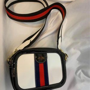 Womans bumble bee preppy patent leather box crossbody bag. Thick strap.